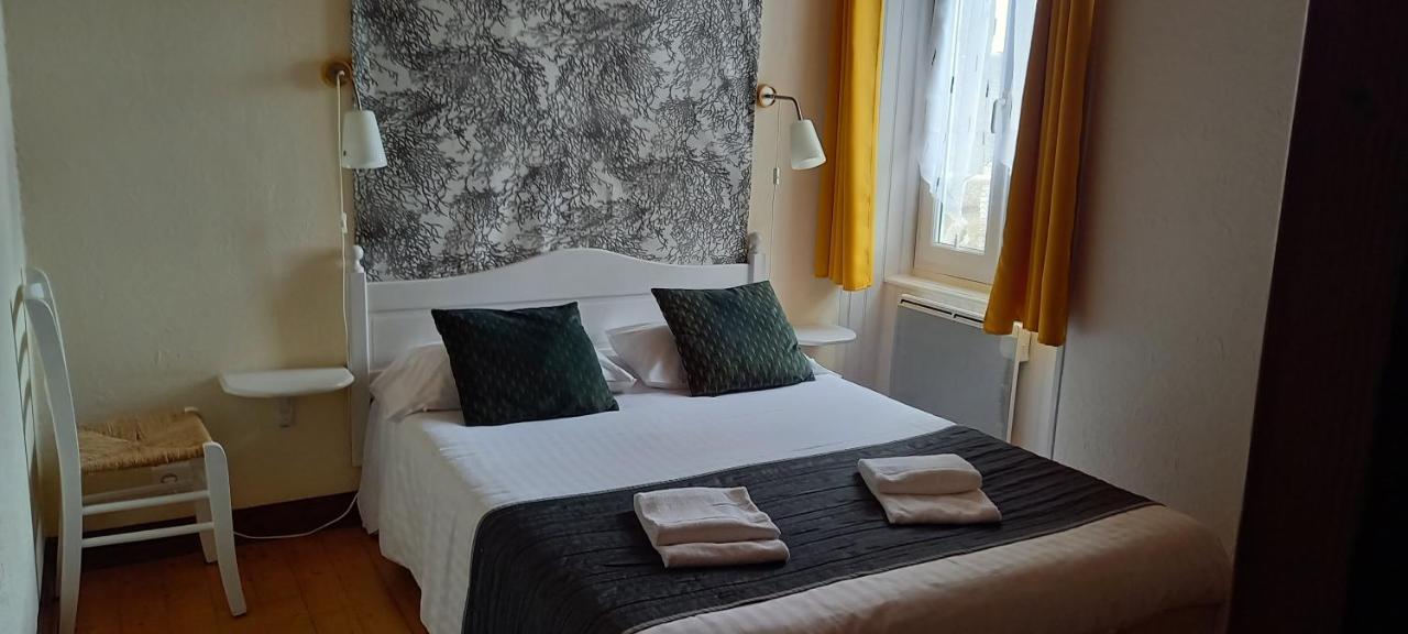 Le Relais De Launay プルバスラネック エクステリア 写真