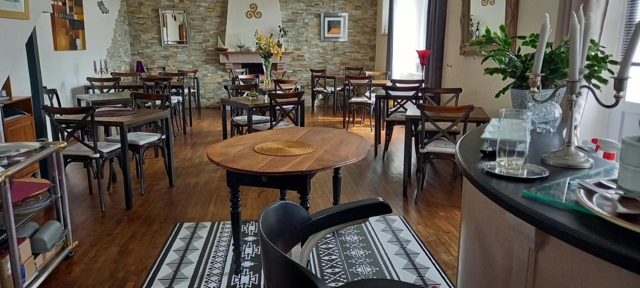Le Relais De Launay プルバスラネック エクステリア 写真
