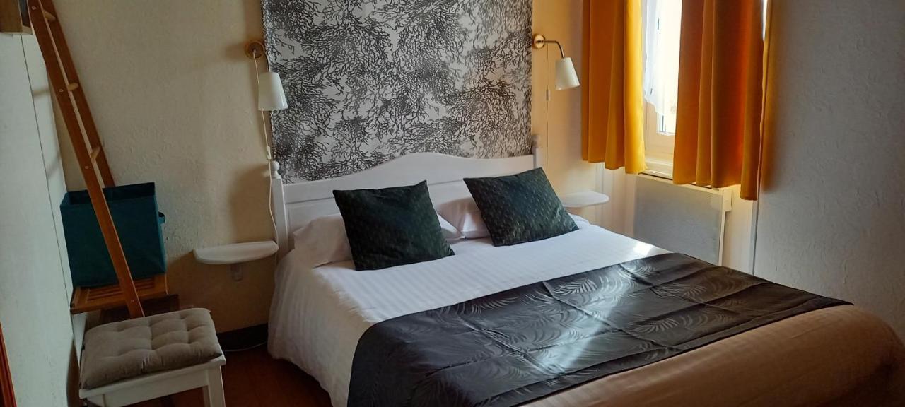 Le Relais De Launay プルバスラネック エクステリア 写真