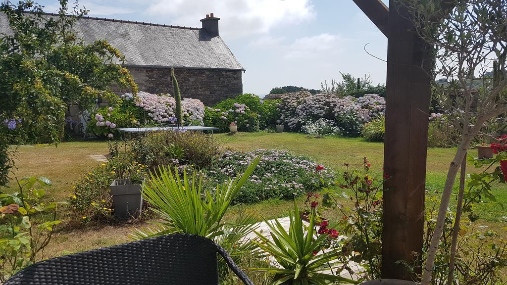 Le Relais De Launay プルバスラネック エクステリア 写真