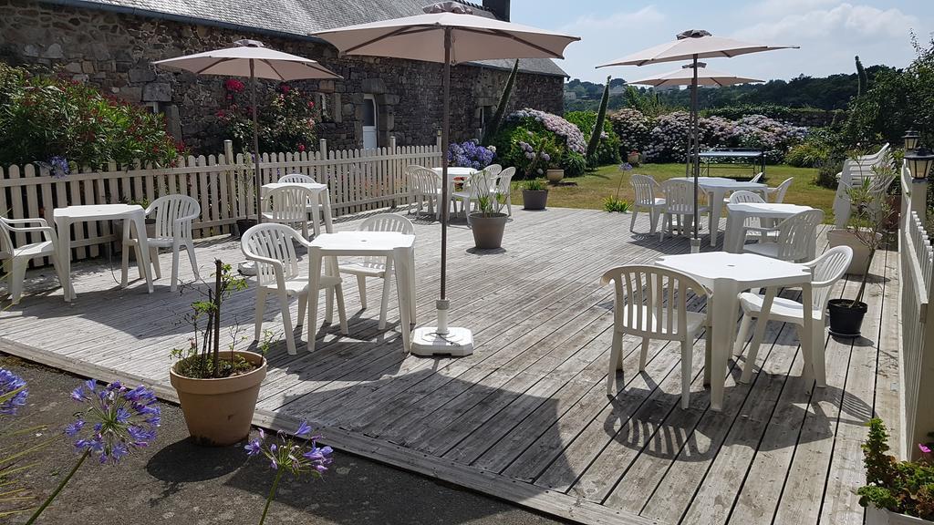 Le Relais De Launay プルバスラネック エクステリア 写真