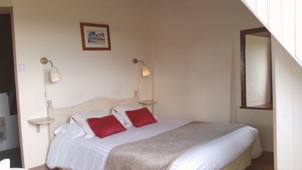Le Relais De Launay プルバスラネック エクステリア 写真